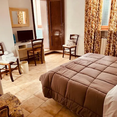 Otel Le Logge Rosia