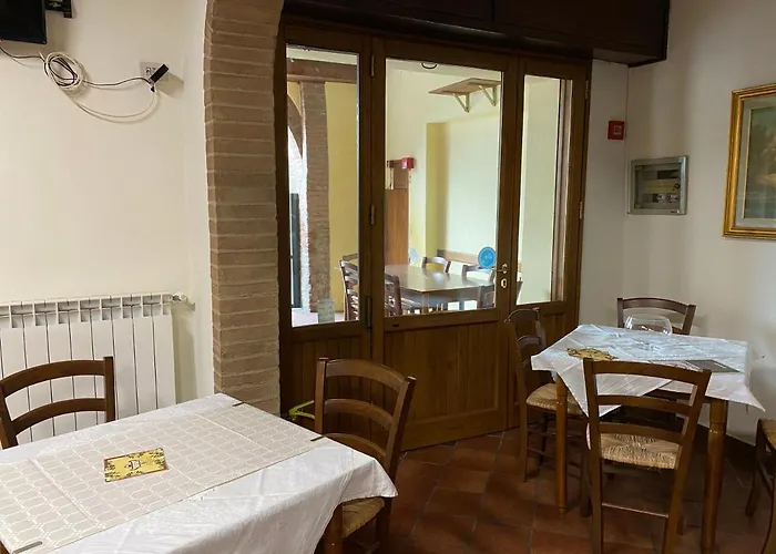 Le Logge Hotel 2*